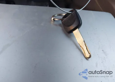 2010 Honda Civic Vp from USA, damaged, VIN 19XFA1F37AE053351